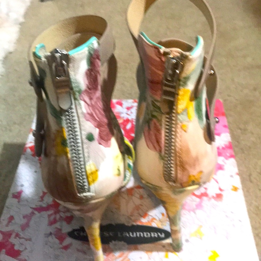 Like new, wore once. Chinese Laundry high heal